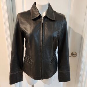 Modern Essentials back leather jacket size medium
